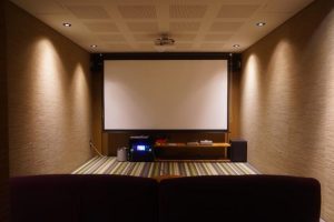 photo 1743685889437 210ad44b6c5fcropentropycstinysrgbfitmaxfmjpgixidM3wxNDA1NTd8MHwxfHNlYXJjaHw0OXx8cHJvamVjdG9yJTIwaW50ZXJhY3RpdmUlMjBtb25pdG9yc3xlbnwxfDB8fHwxNzYzMzE0NDIxfDAixlibrb 4.1.0q80w1080